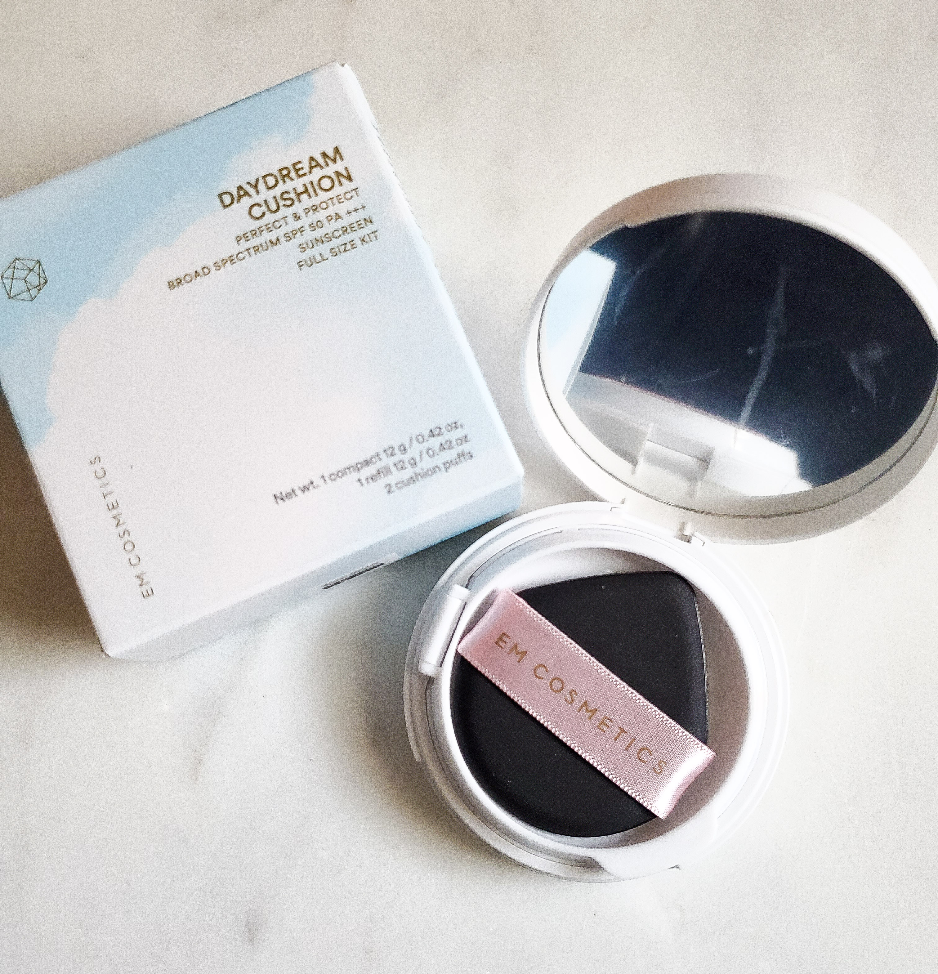 EM Cosmetics Day Dream Cushion Packaging