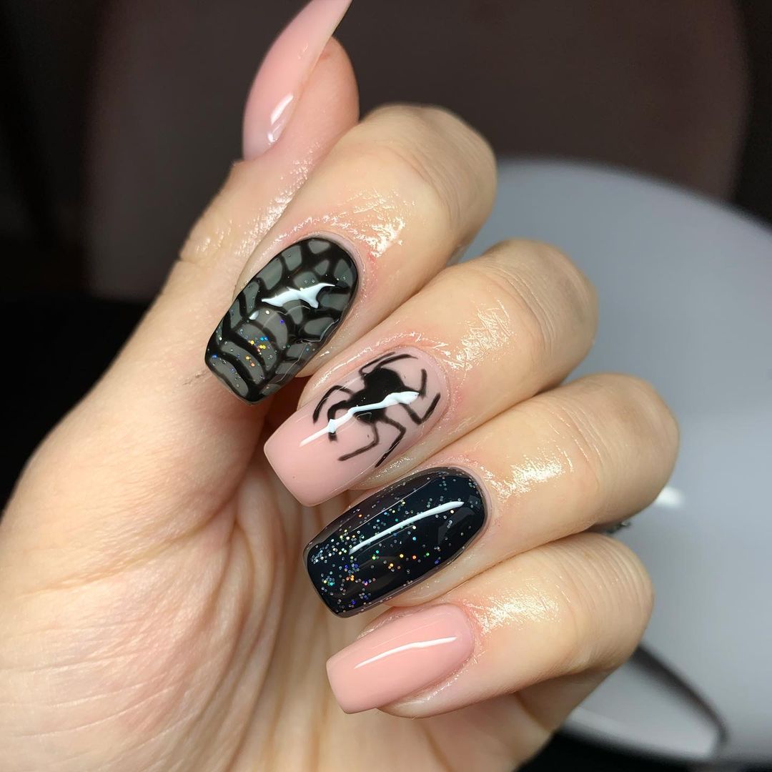 Creepy Crawly Glam Halloween Nail Art Design Idea