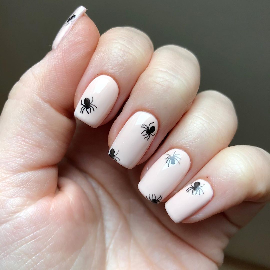 Crawling Spiders Halloween Nail Art Design Idea