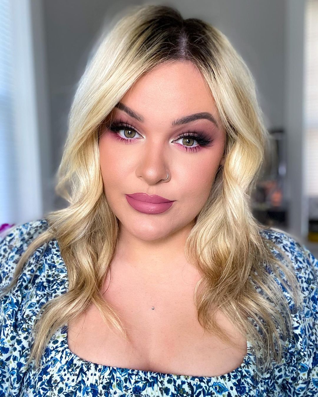 Pink Holiday Thanksgiving Makeup Look