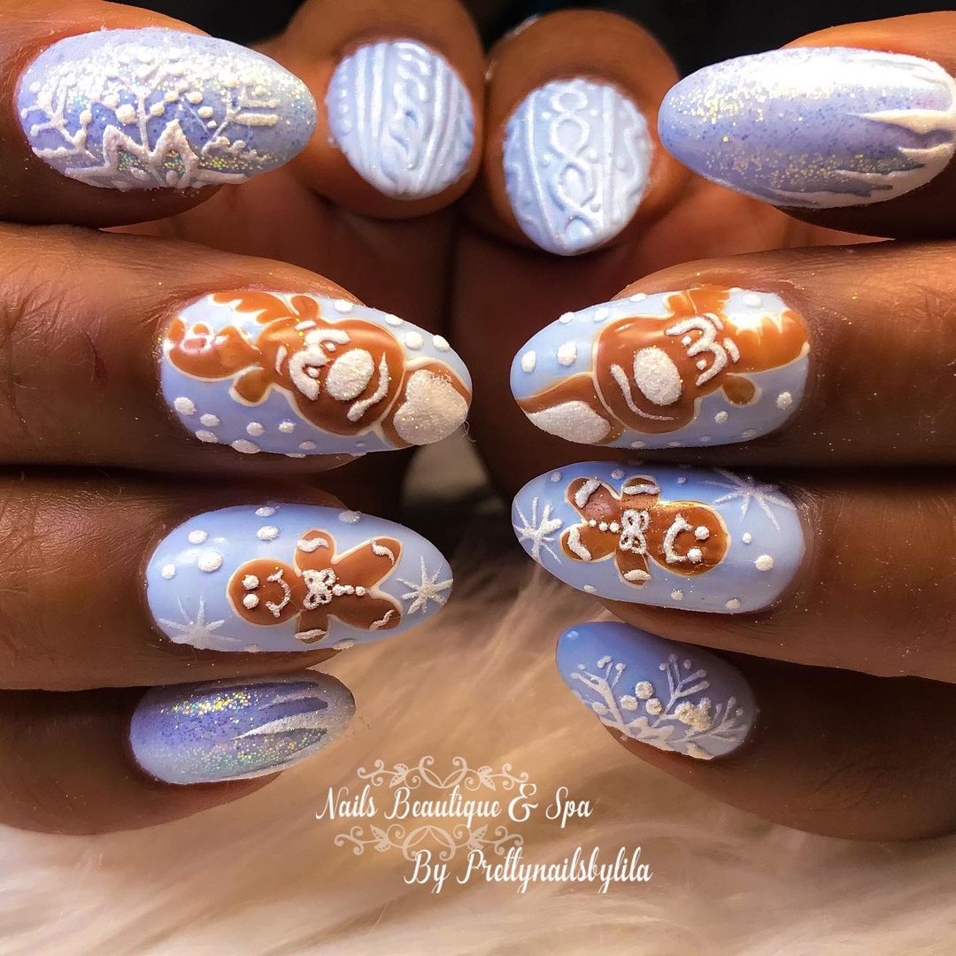 Sweet Snowflake Winter Nail Art Idea