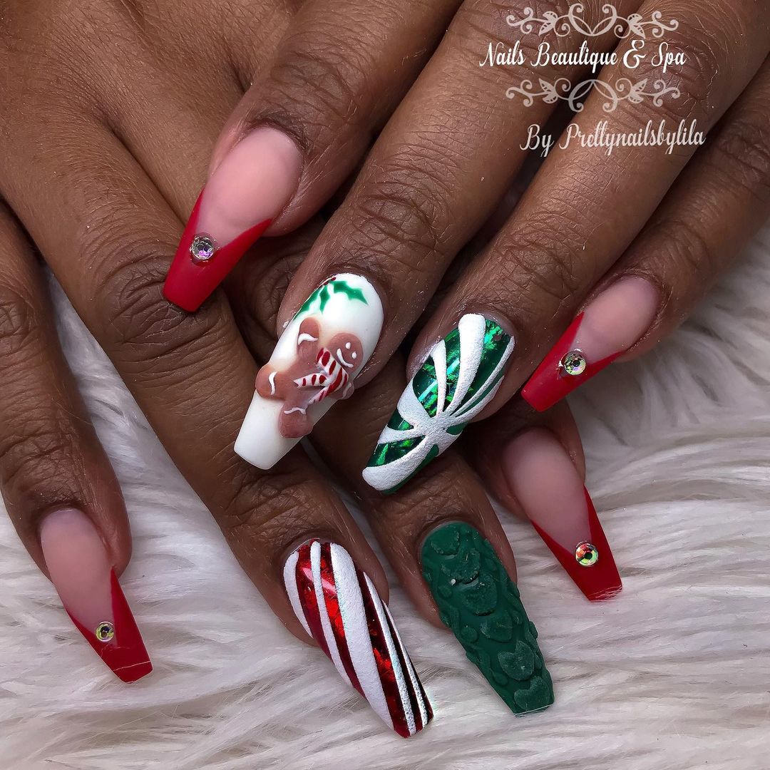 Gingerbread Christmas Nail Art Idea