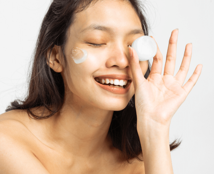 9 DIY Makeup Primers that Actually Work and Save you Money