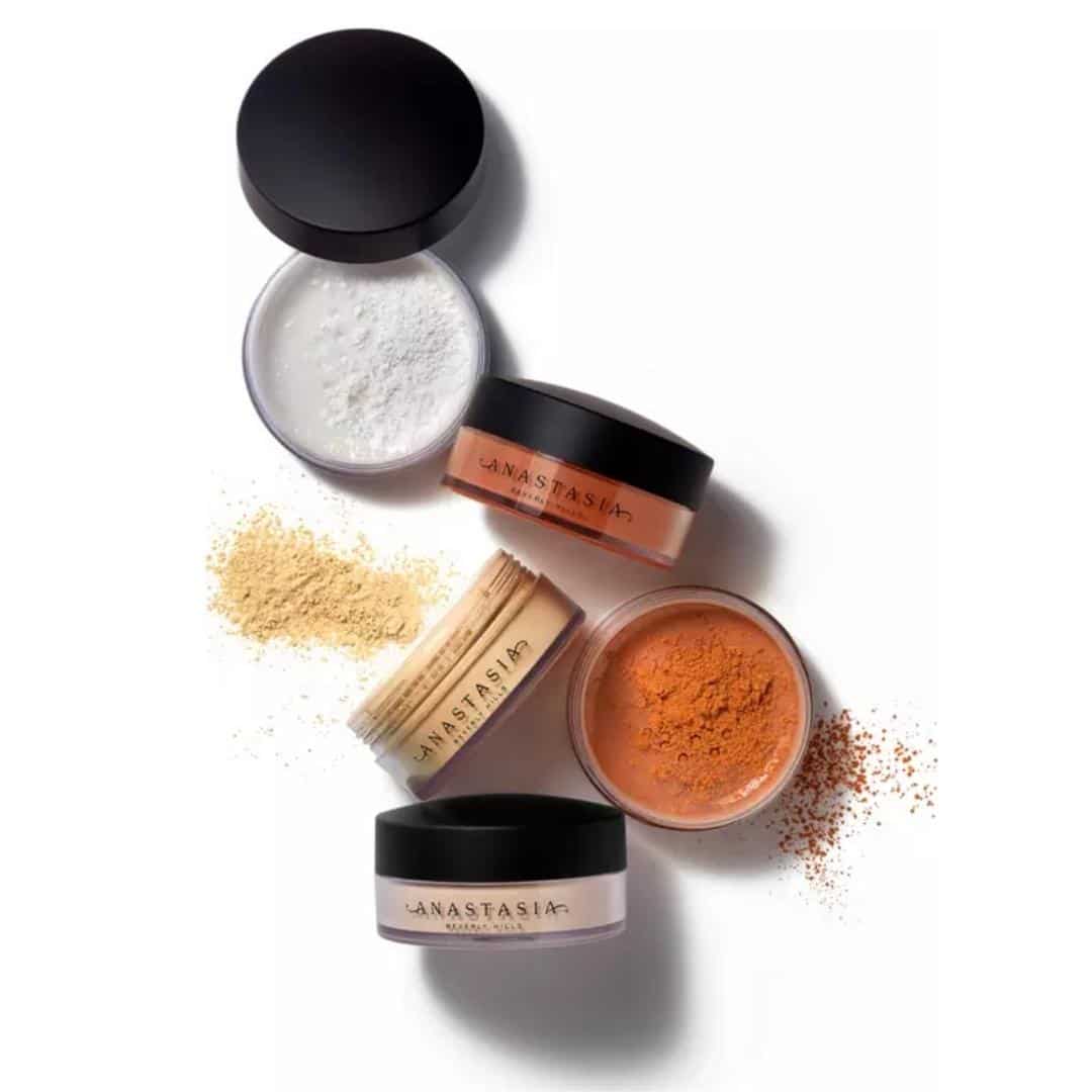 Summer Makeup Tips - Use Powder before Foundation