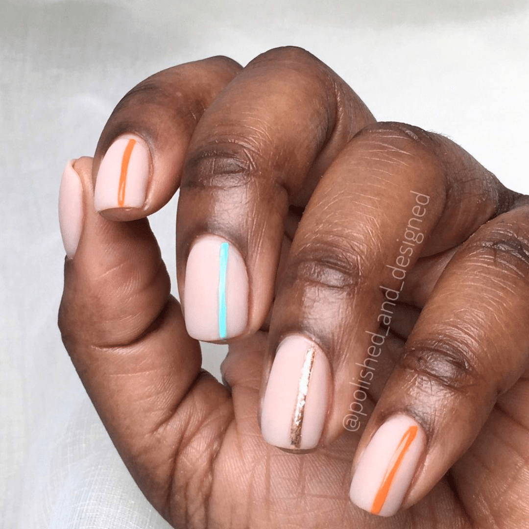 A Race To Summer Simple Nail Look